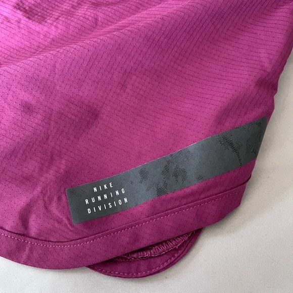 Nike Men’s Running Shorts - Running Division - Picture 5 of 6